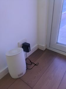 Router 2 2 F 近露台門口